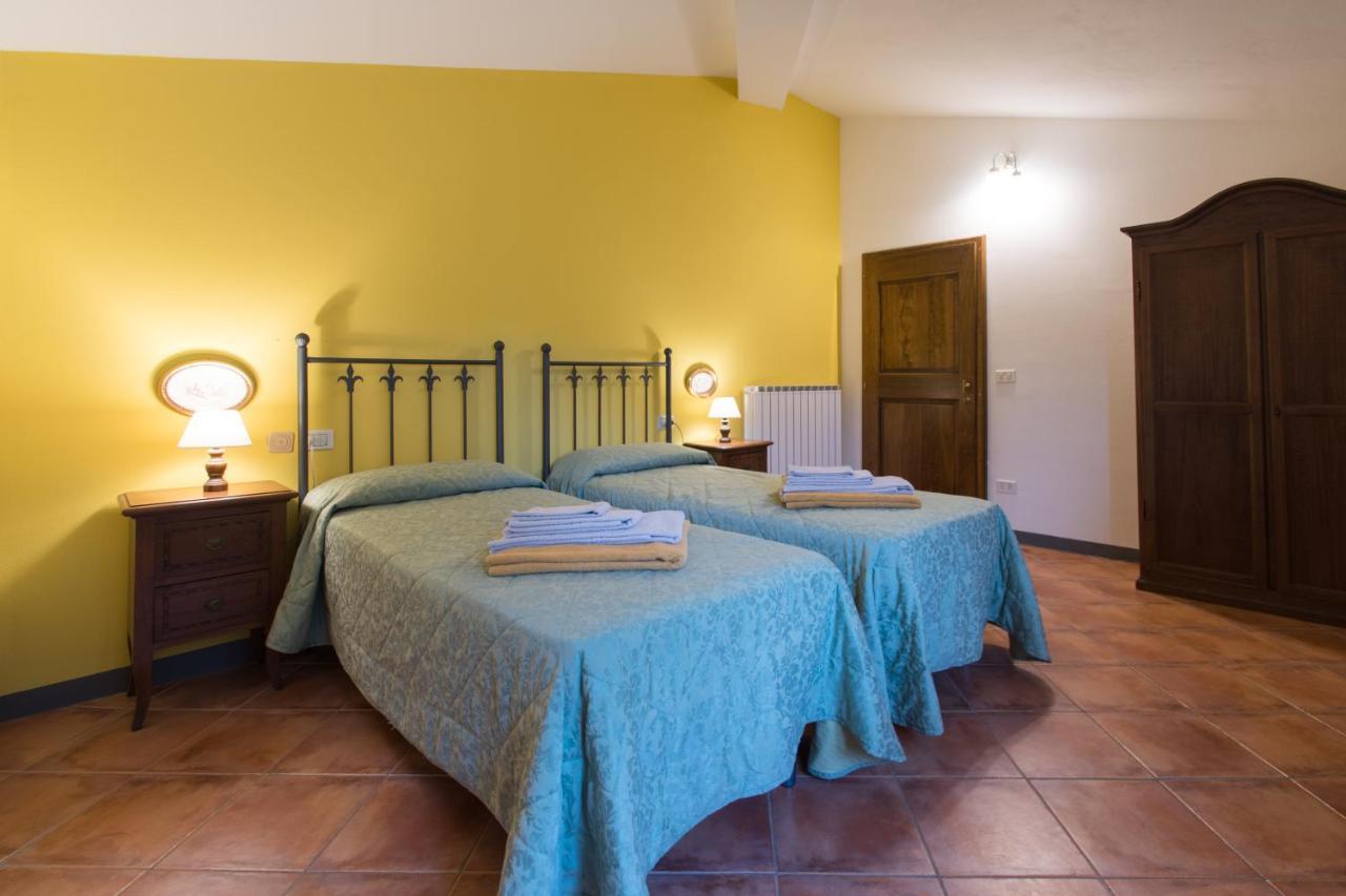 Casa Vacanze Villa Giusterna Monte Benichi Zewnętrze zdjęcie