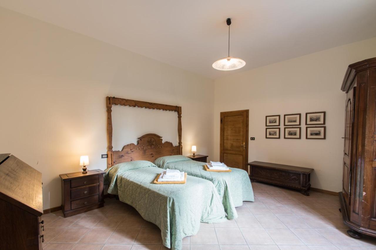Casa Vacanze Villa Giusterna Monte Benichi Zewnętrze zdjęcie